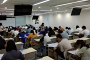 刷题不如模考 新东方带学员近距离接触雅思