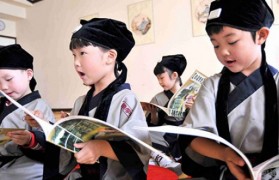 国学启蒙课 无锡童学馆诗文通一班成功升级