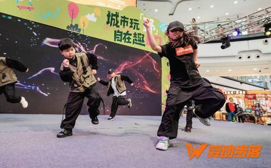 无锡舞动步落街舞中心