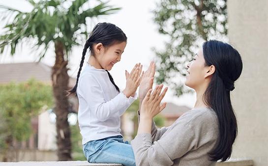 孩子进行入学适应训练
